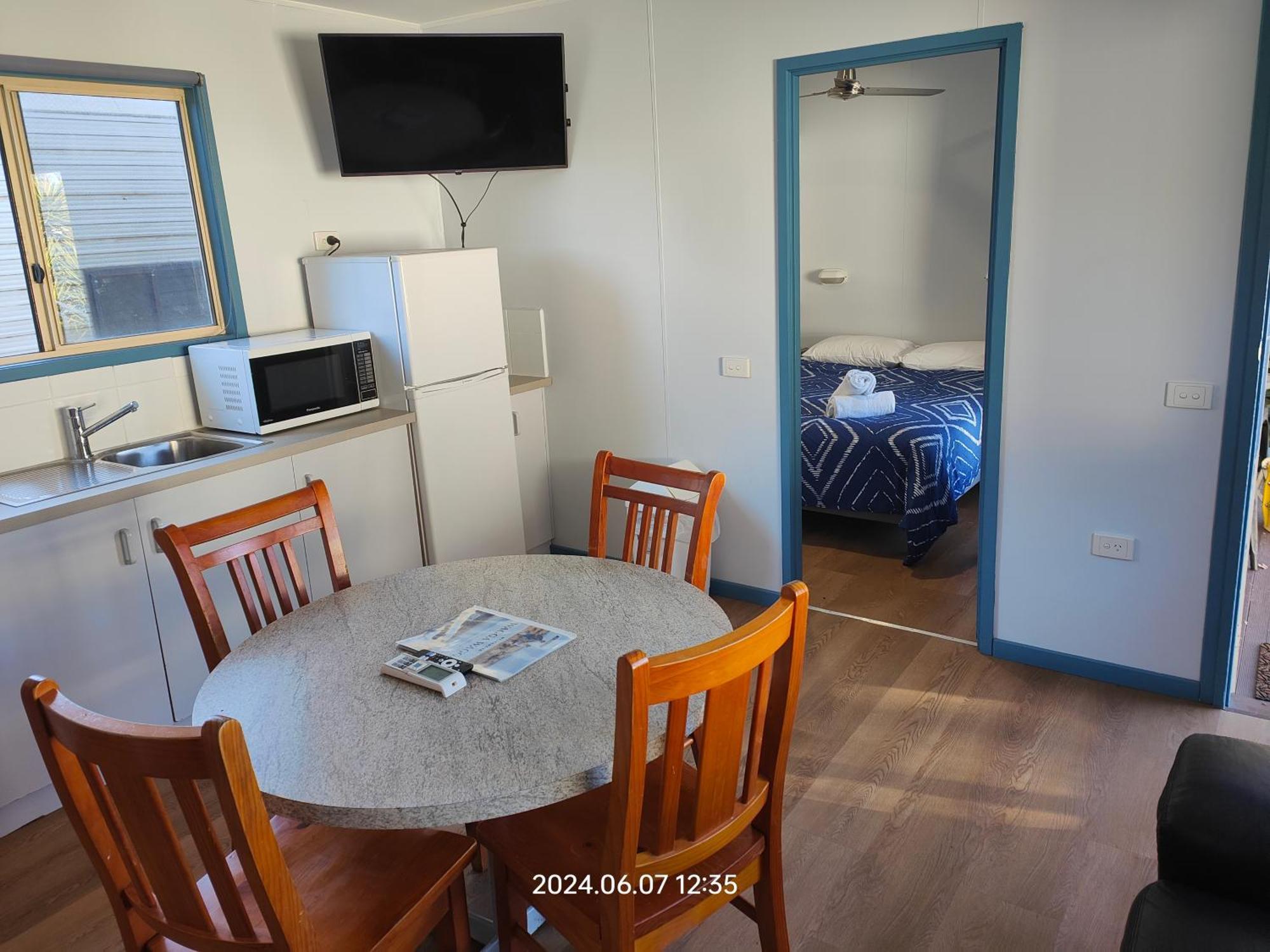 Hotel Wagga Wagga Tourist Park Habitación foto